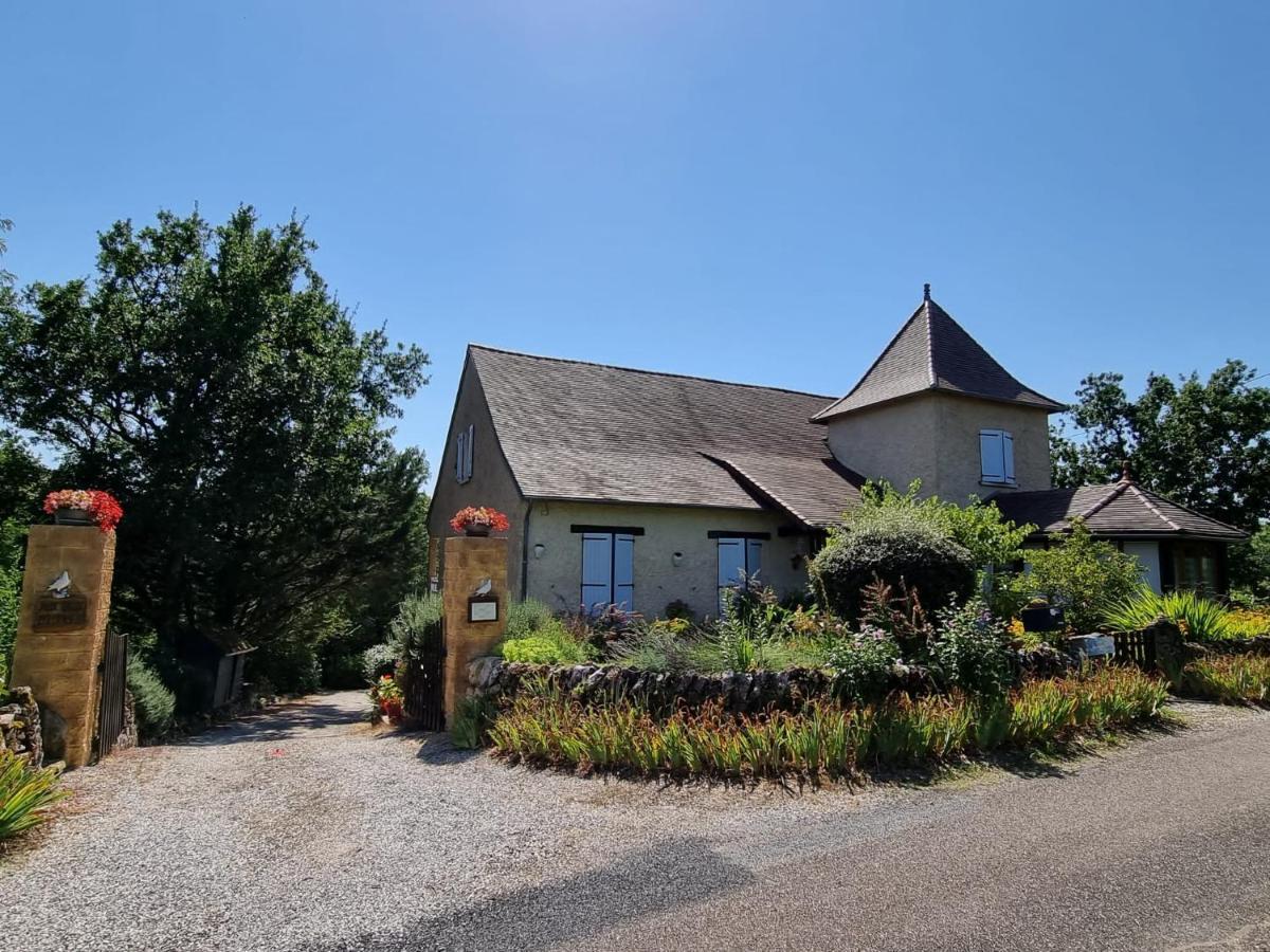 Aux Deux Colombes Bed & Breakfast Padirac Dış mekan fotoğraf
